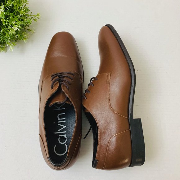 Calvin Klein Men's Lucca Leather Dress Shoes - Picture 8 of 15